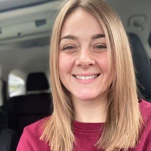 Meet your Posher, Brittney